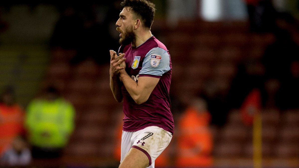 下半场发力！康宁汉姆15中7得到27分4篮板9助攻（后半场爆发，康宁汉姆15投7中砍下27分4篮板9助攻）