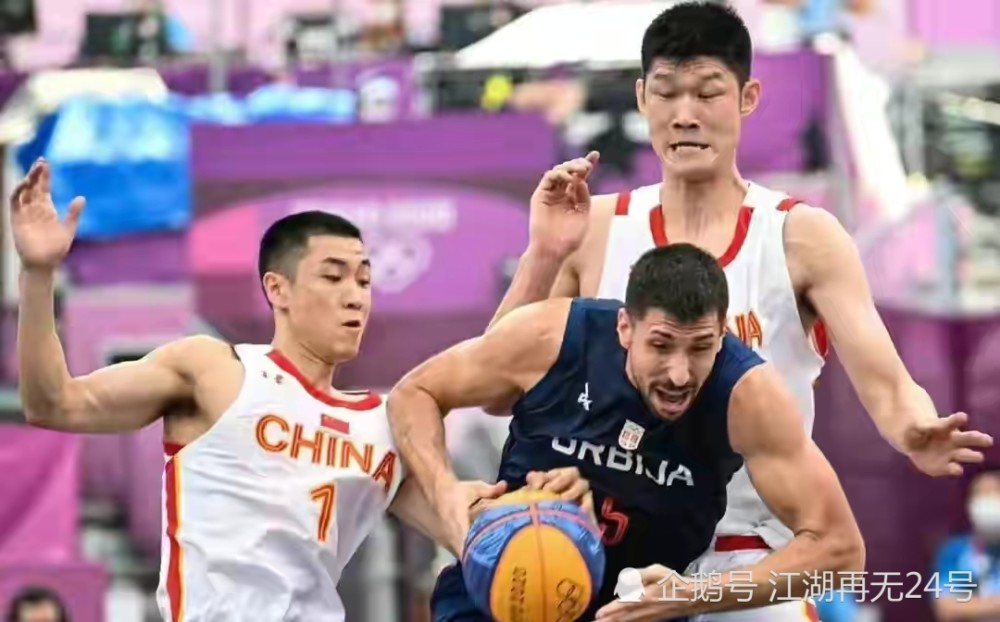 足球欧冠最新积分榜出炉，两大豪门濒临淘汰（欧冠最新积分榜公布，两大豪门命悬一线）