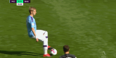 门将再度当选全场最佳（门将再次荣膺全场最佳）