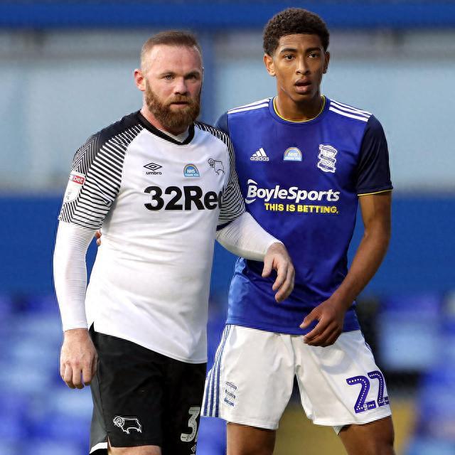 西甲前瞻：奥萨苏纳主场龙但进攻乏力，皇家社会近况有所回暖（西甲前瞻：奥萨苏纳主场强势火力偏弱，皇家社会状态回升）