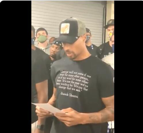 萨顿：曼联有几名球员因非洲杯缺席，本轮英超我看好纽卡斯尔获胜（萨顿：非洲杯致曼联多人缺阵，本轮英超更看好纽卡取胜）