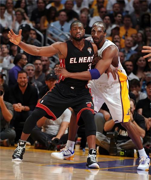 罗马诺&莫雷托：米兰接近签下20岁哥伦比亚后卫阿里萨拉（罗马诺与莫雷托：米兰接近完成20岁哥伦比亚后卫阿里萨拉的引进）