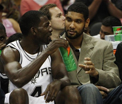 卡斯尔：对位东契奇真的非常艰难，几乎不可能将他完全限制住（卡斯尔：面对东契奇防守难度极高，完全封锁他几乎不现实）