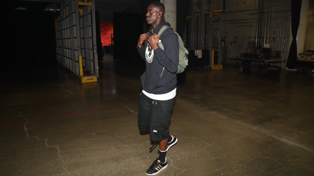 里程碑，迈阿密国际队史首次晋级季后赛第二轮（迈阿密国际创队史新篇：首次闯入季后赛次轮）