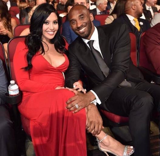 绿帽哥：利物浦冬窗卖萨拉赫&签塞梅尼奥，阿隆索替代斯洛特（绿帽哥称：利物浦冬窗或售萨拉赫并签下塞梅尼奥，阿隆索有望接替斯洛特）