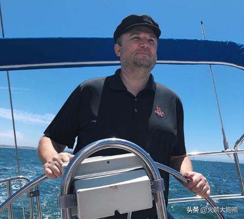 NBA杯焦点战：文班缺阵内线空虚！杨瀚森或有机会大展拳脚（NBA杯焦点对决：文班缺席内线告急，杨瀚森有望大显身手）