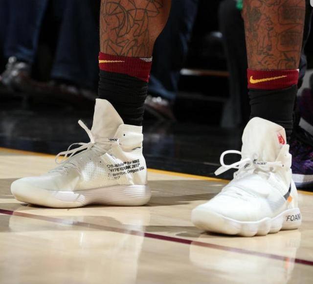 赖因德斯：今天比赛证明我配得上首发，晋级世界杯要庆祝一下（赖因德斯：表现证明我应获首发，晋级世界杯值得庆祝）