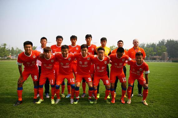 水晶宫门将：下半场表现值得肯定，点球大战本就难分胜负（水晶宫门将：下半时表现可圈可点，点球大战难分高下）