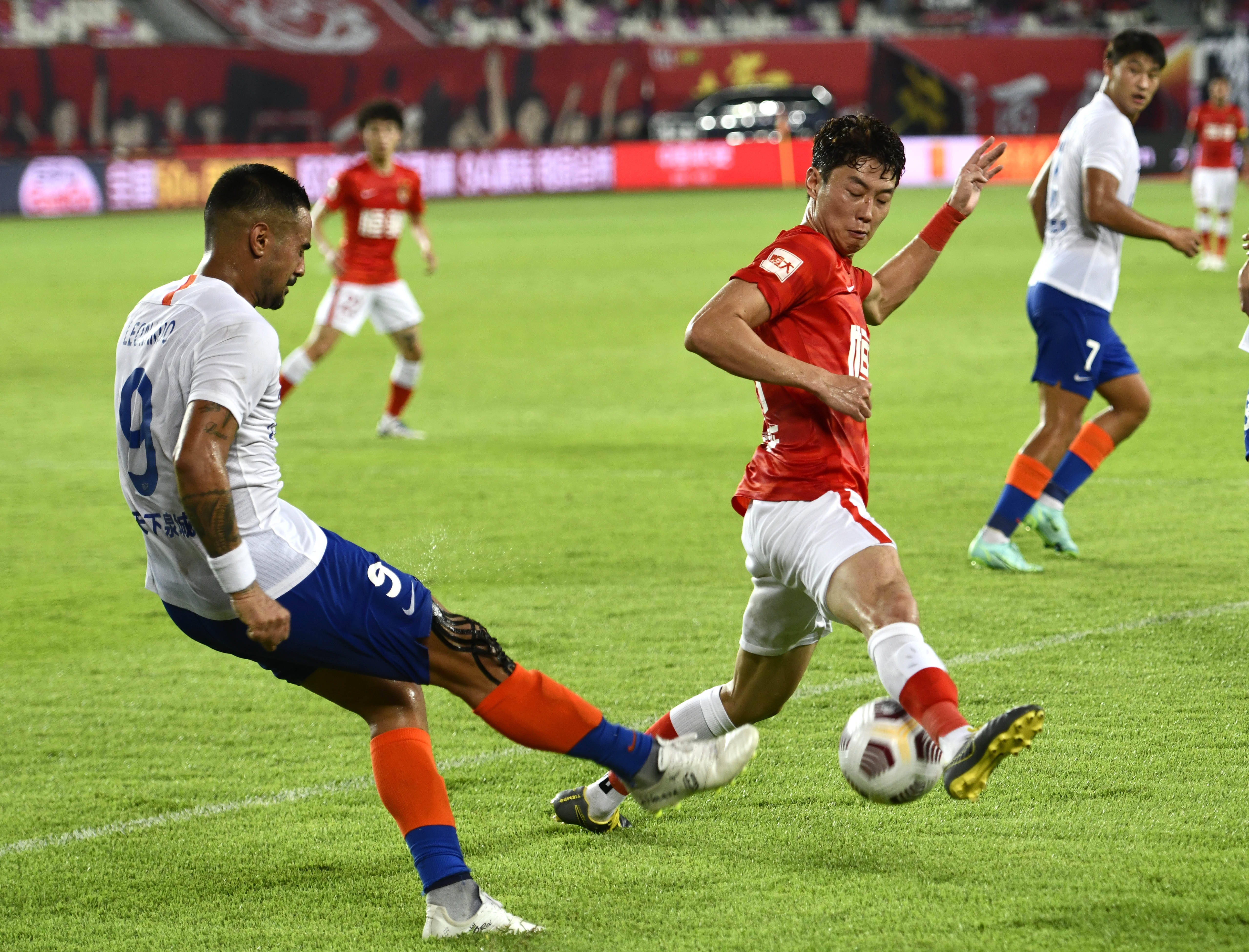 马来西亚整体进步显著（马来西亚整体发展势头强劲）