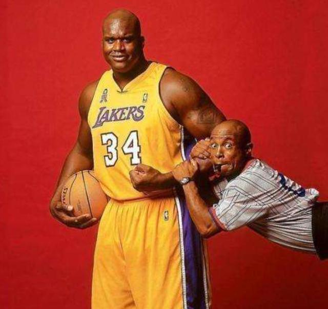 是否提前召回弗格森？许尔策勒：让我们看看一月份的情况吧（弗格森会提前回归吗？许尔策勒：一月再说）